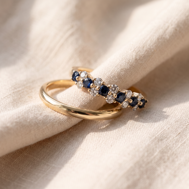 Elegantti vintage-sormus zirkoneilla